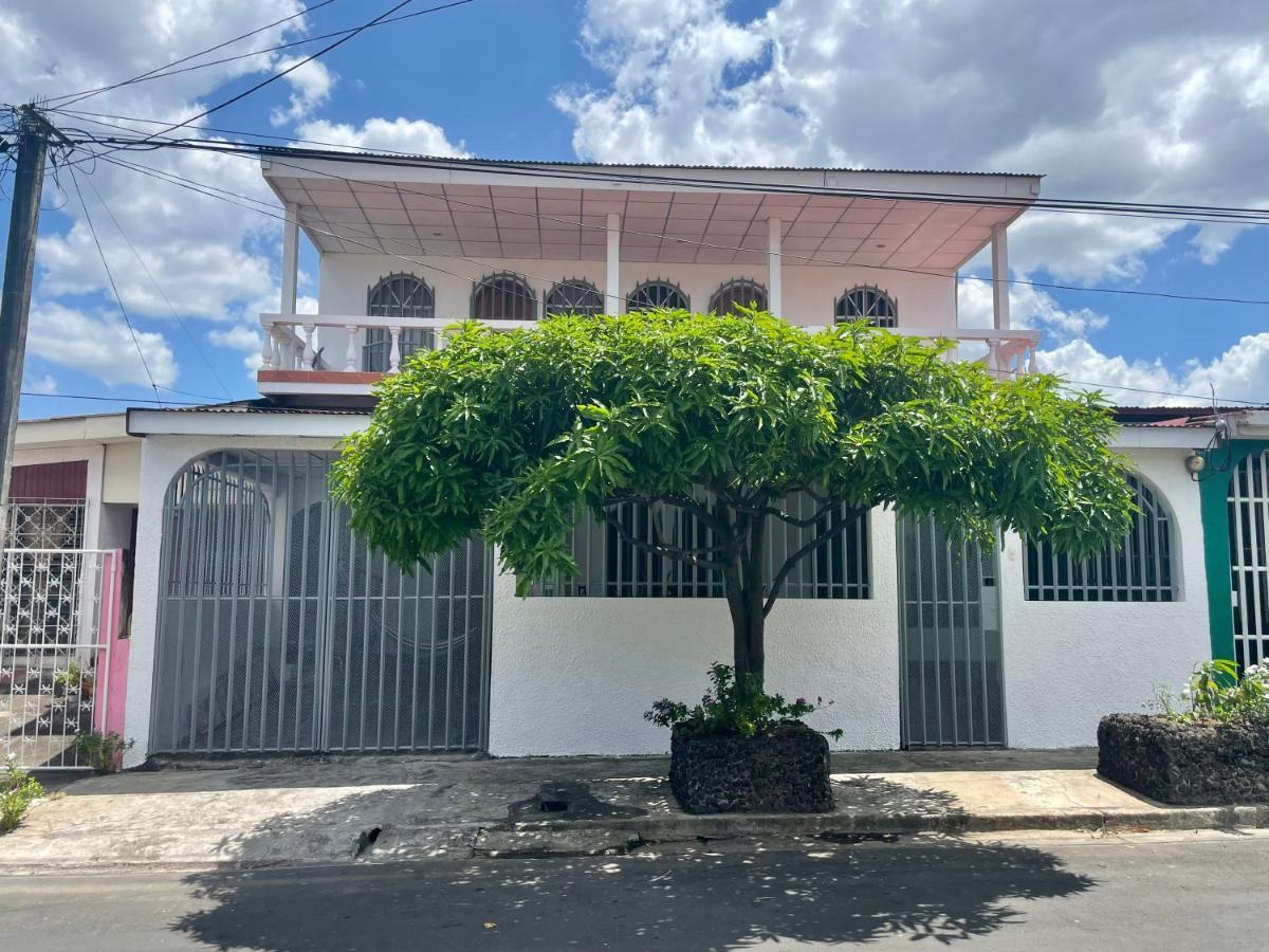 Casa Robles - Your Stay Near Airport Managua Exterior photo